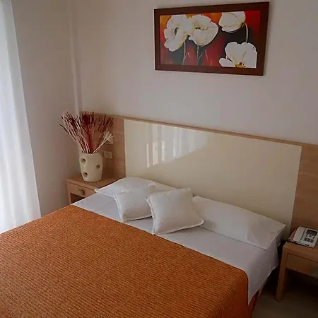 Hotel Sahara 3*
