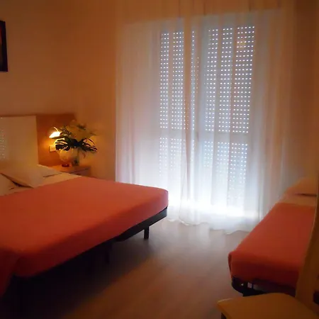 Sahara Hotel 3*